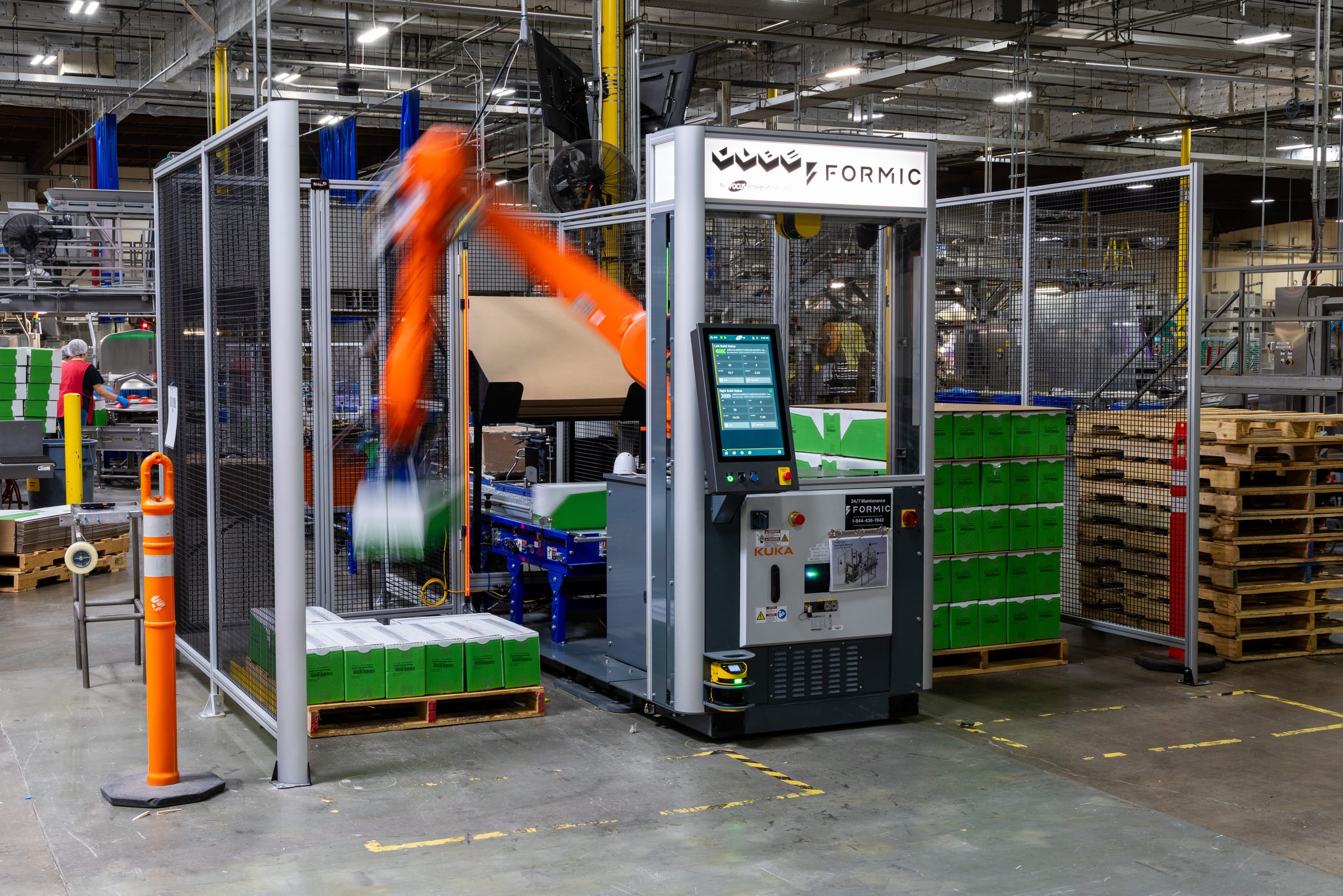 Formic system on a CPG floor reducing labor reliance