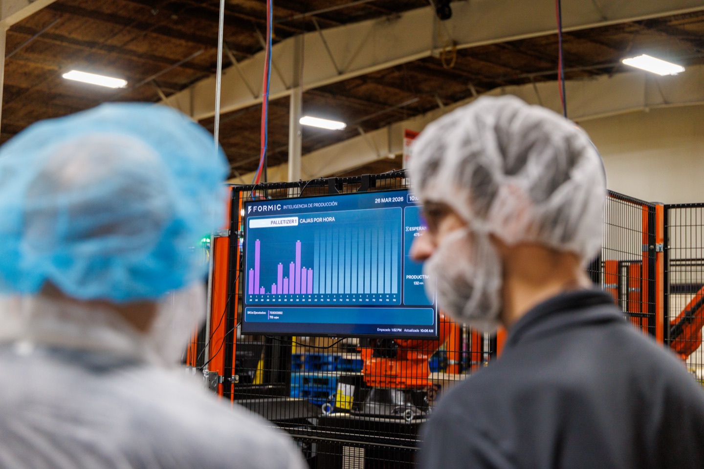 Formic fleet dashboard — live OEE, throughput, and cycle-time analytics across every cell