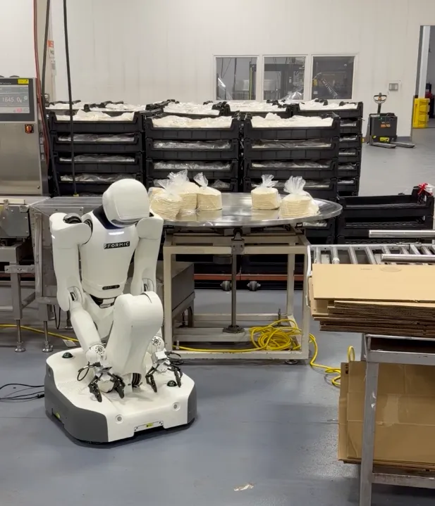 Humanoid robot running a Formic pilot — scoped to one task and one cell