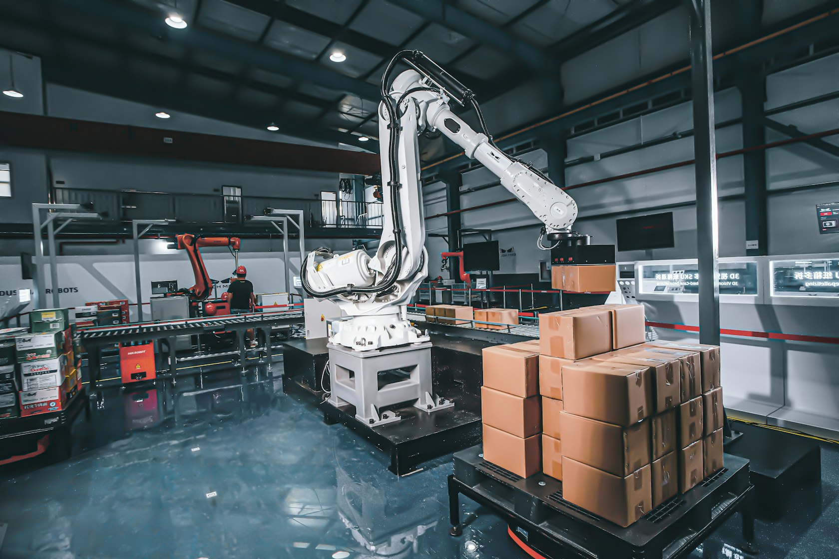 Why Robot Palletizing and Depalletizing Are Not the Same